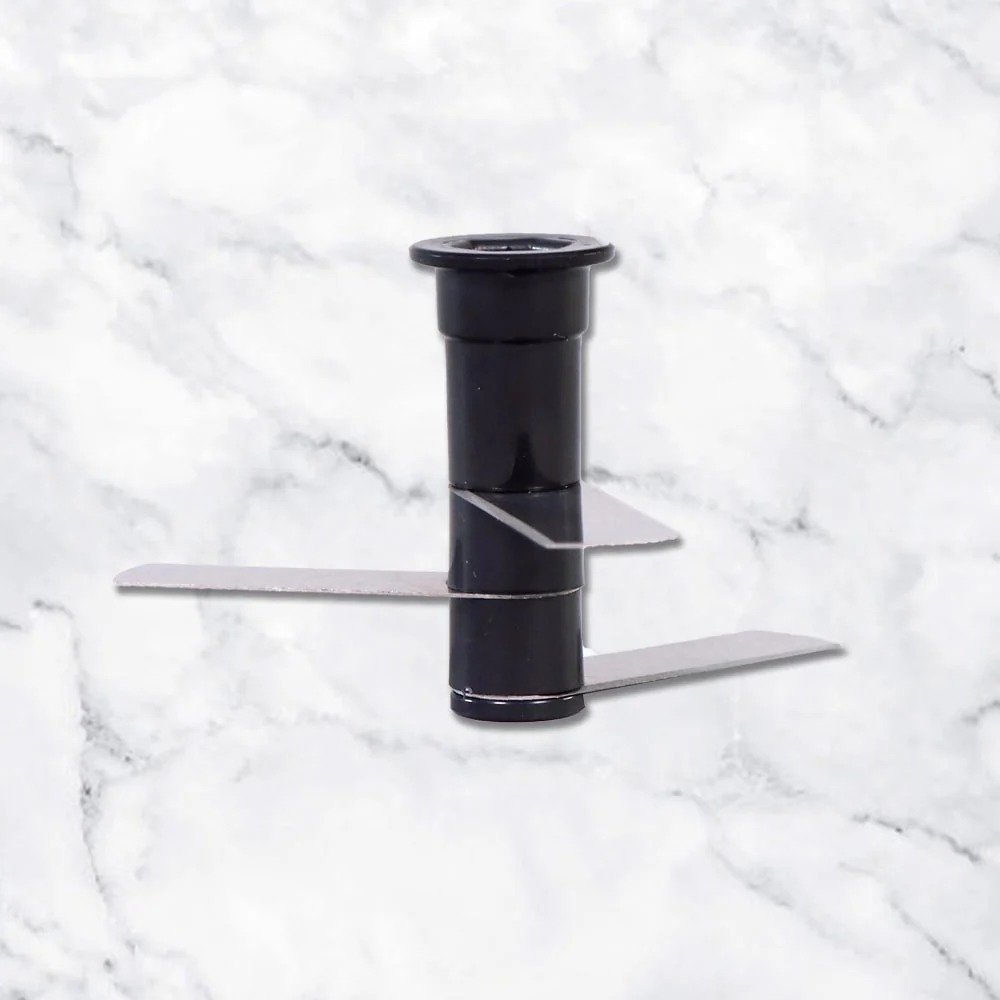 Wonderchef Glory String Chopper with 3 Sharp Stainless Steel Blades 600 ml | Anti Slip Silicone, Compact, Air tight lid |1 Year Warranty - Image 6